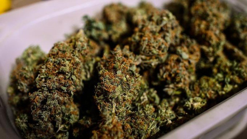 Drive-thru marijuana dispensary opens in Washington state