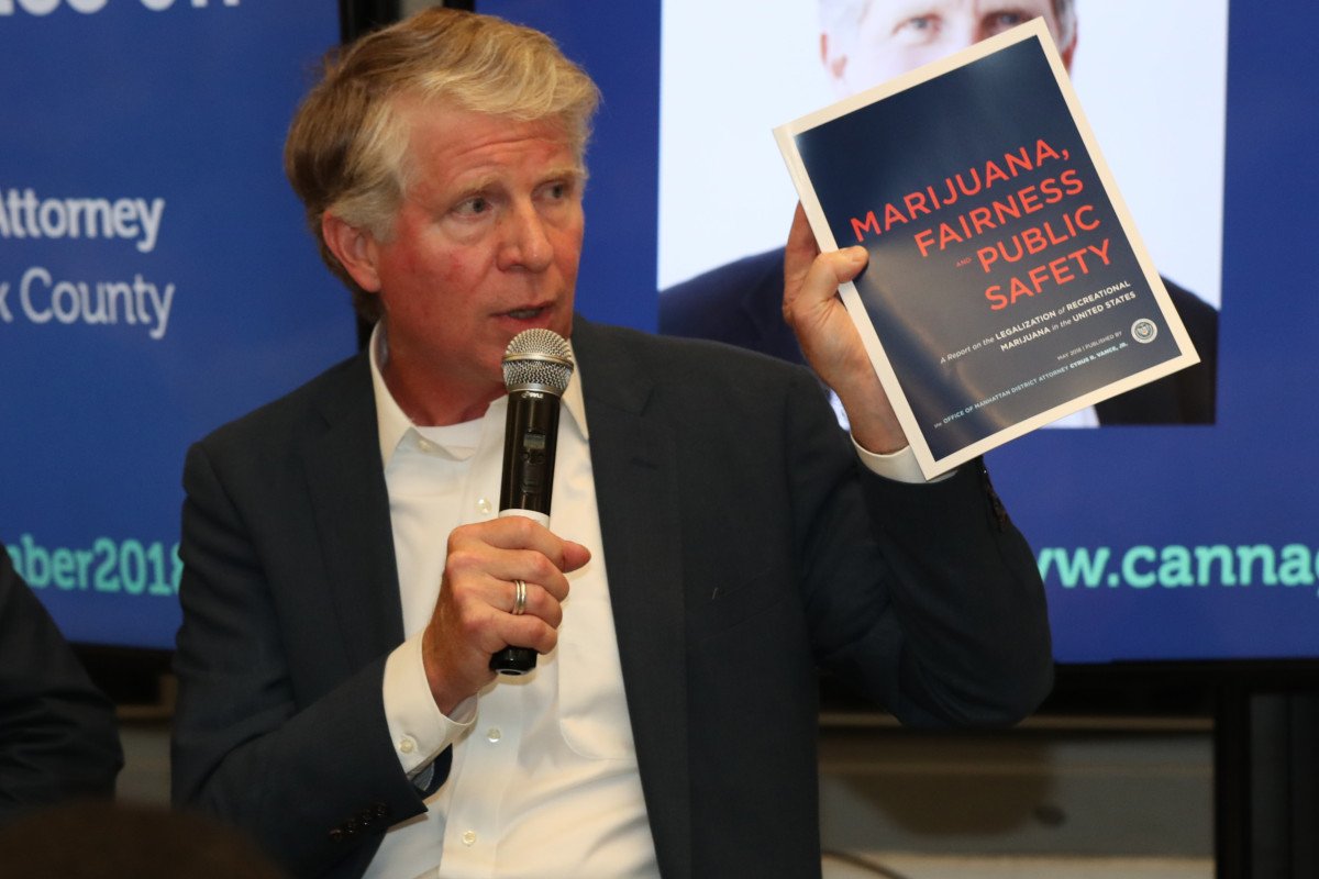 New York pot rush, Manhattan District Attorney is anything but a buzzkill: he wants marijuana entrepreneurs to be successful