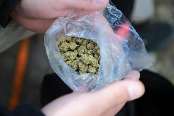 Boston inches forward with recreational marijuana permits