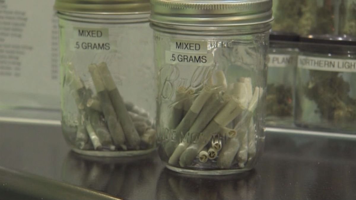 Worth the wait? Medical marijuana in MO and IL