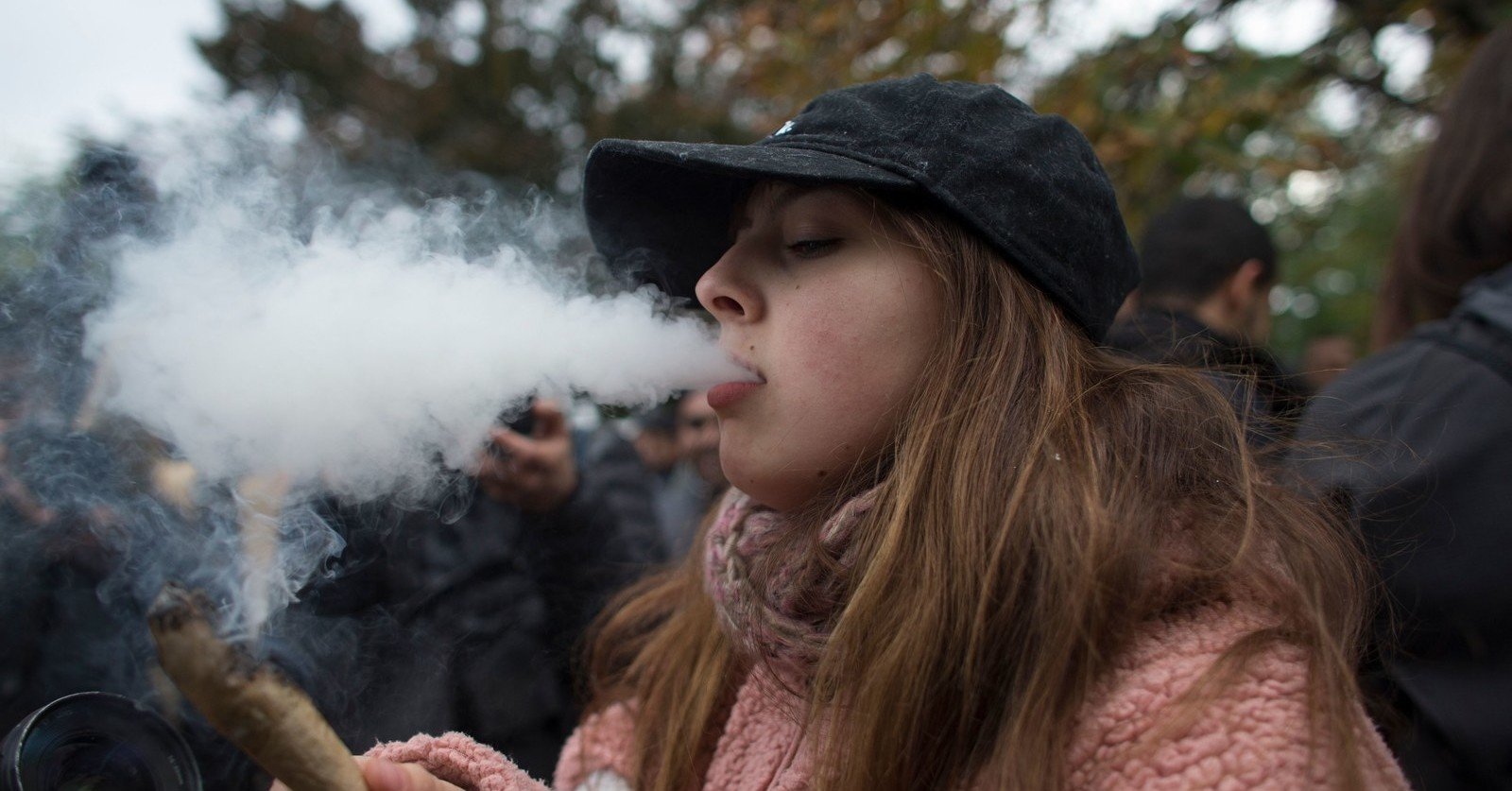 Half Of Americans Think The Smell Of Weed In Public Is A Real Problem
