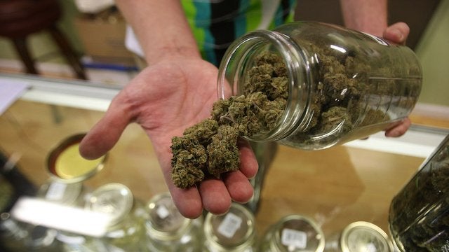 Legal marijuana industry presses for crackdown on illegal shops in California