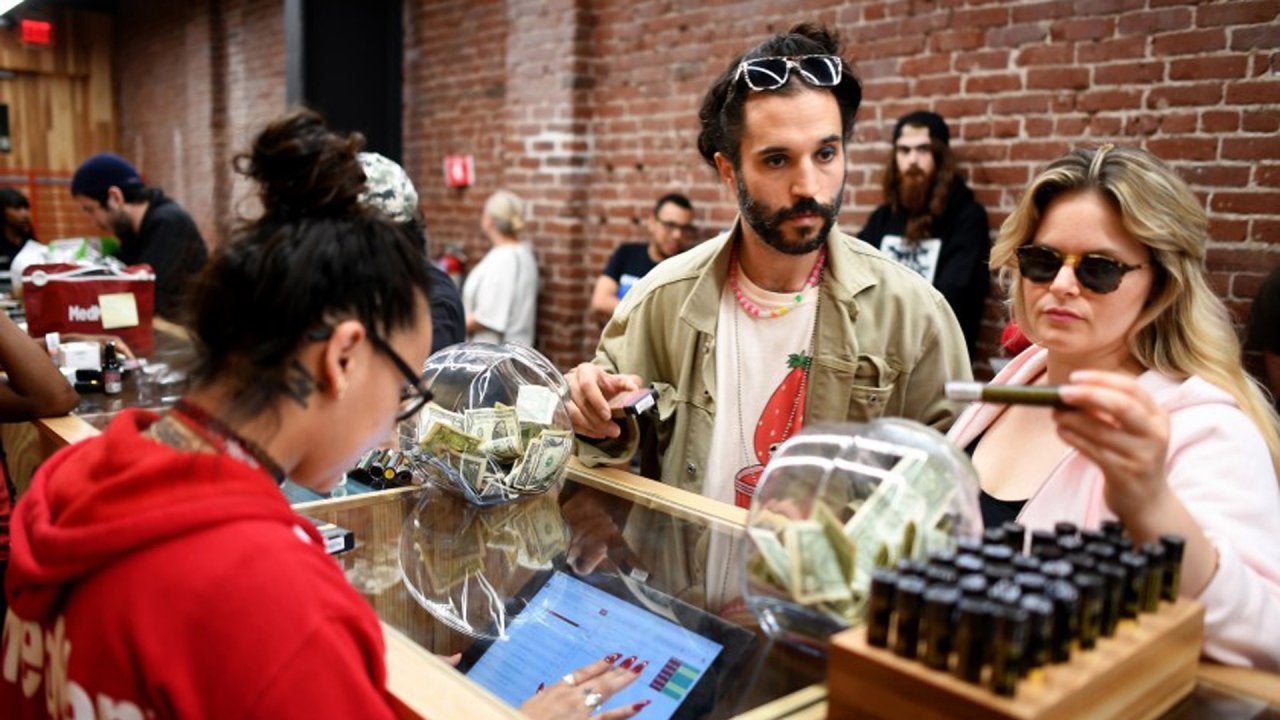 L.A. proposes overhaul of ailing legal marijuana market, including social-equity programs